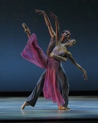Dancers Angelina Sansone and Gabriel Davidsson. Photographer Steve Wilson.