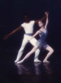 Dancers Louis Nadeau and Douglas Stewart in Concerto in F in winter 1989. Photographer Don Middleton.