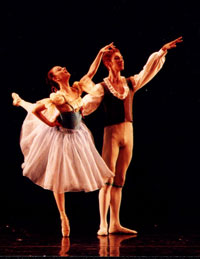 Dancers Stephanie Greenwald and Matthew Donnell in Donizetti Variations. Photographer Steve Wilson.