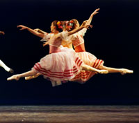 Dancers Lauren Wright, Laurinda Mackay, and Deena Budd in Grand Tarantella in fall 1991. Photographer Don Middleton.