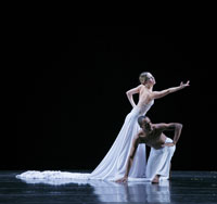Dancers Stayce Camparo and Marcus Oatis. Photographer Steve Wilson.